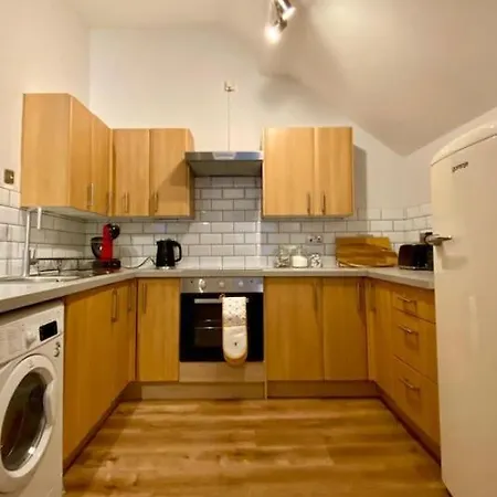 1Br Haven In Crewe - Modern, Chic & Central Exterior foto