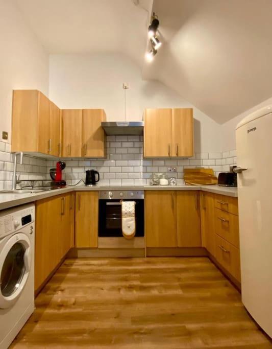 1br Haven In - Modern, Chic &